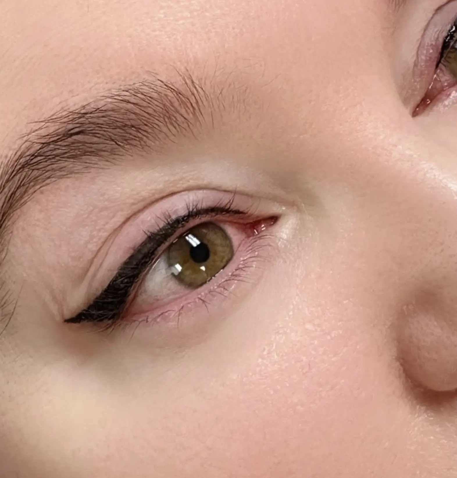 jbwhips.com | Lash Line vs Winged Eyeliner: Which One's Right for You?